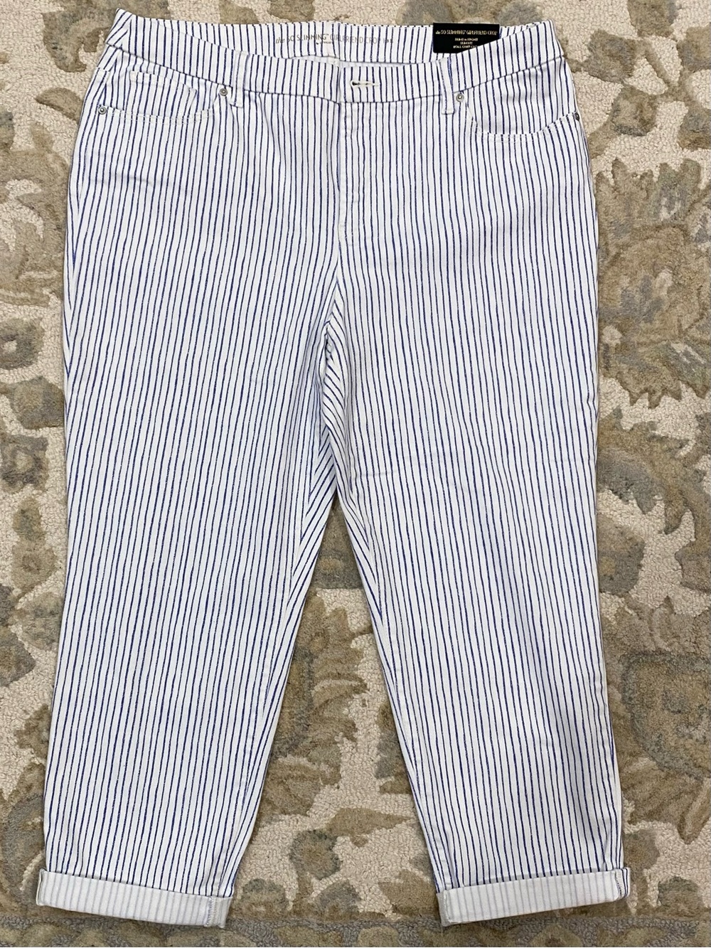 Chico’s Striped White and Navy So Slimming Cropped Pants